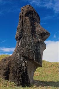 Каменный идол с острова Пасхи
